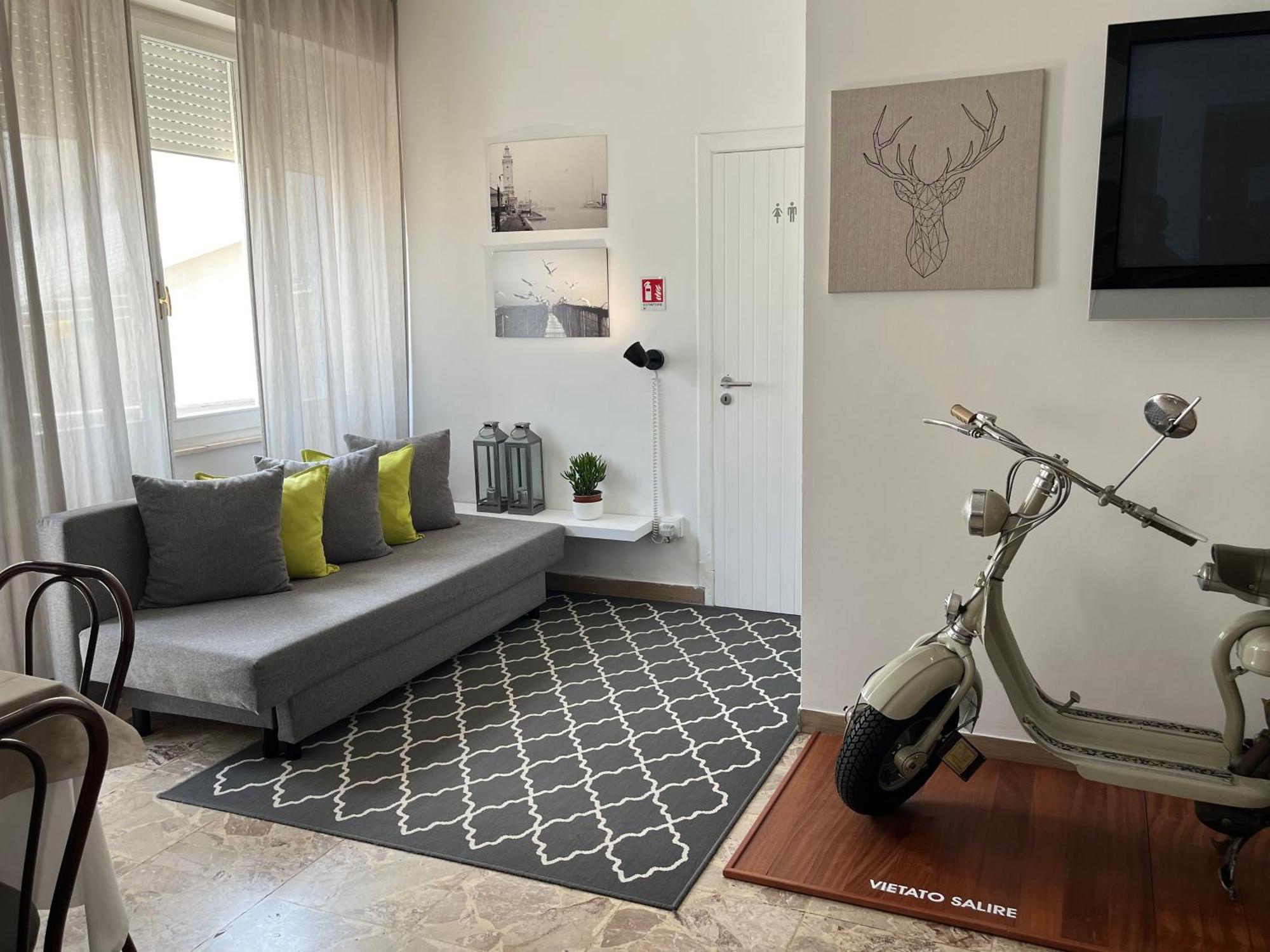 T Hotel Rimini Kültér fotó